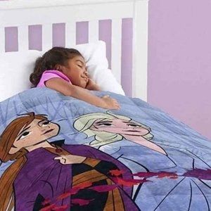 Disney® Frozen Weighted Blanket